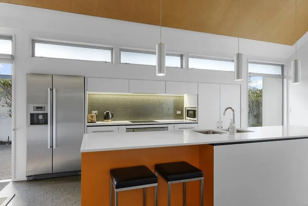 בית נופש כרייסטצ'רץ' Hawkesbury Executive Home